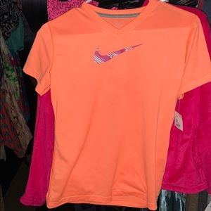Nike Kids XL shirt
